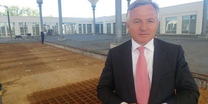 Kapalı pazaryeri inşaatında sona yaklaşıldı