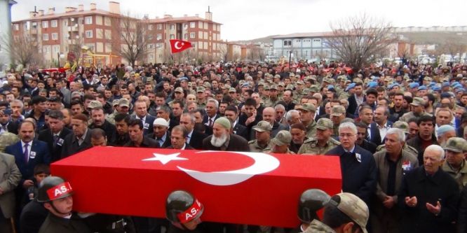 Ercişli şehit son yolculuğuna uğurlandı