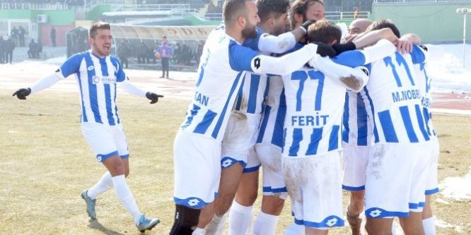 B.B. Erzurumspor’da galibiyet sevinci yaşanıyor