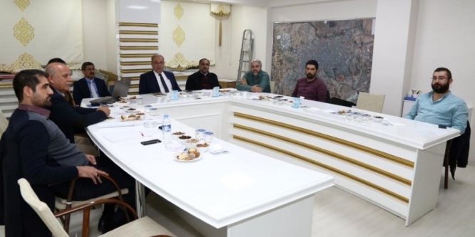 Başkan Kutlu şehir plancılarıyla bir araya geldi