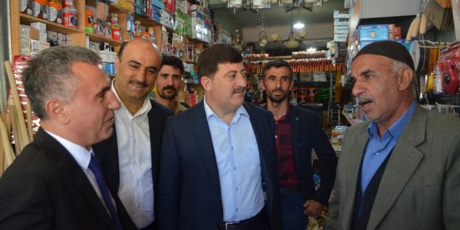 AK Parti teşekkür ziyaretlerini sürdürüyor