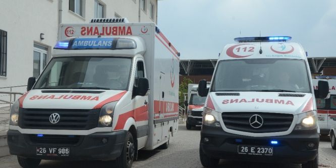 Yeni aldıkları telefonları 112’yi arayarak test ediyorlar