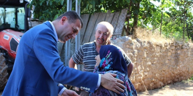 Ürkmezer’den şehit ailelerine ziyaret