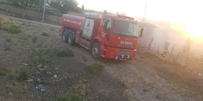 Evi yanan köylüye yeni evi imece usulü ile yapılacak