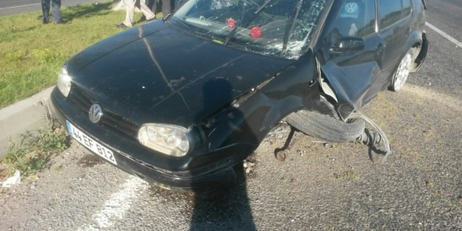 Takla atan otomobilin sürücüsü yaralandı