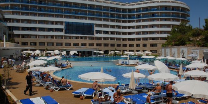 O ilimize turist akını