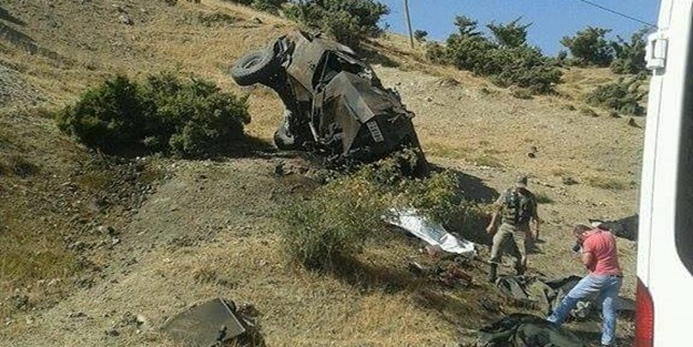 8 askere hain saldırının ilk görüntüleri