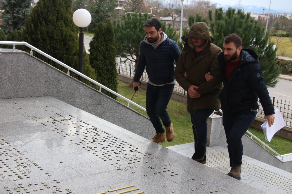 8 ayrı suçtan aranan şahıs yakalandı 