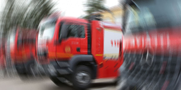 8 bin saman balyası kül oldu