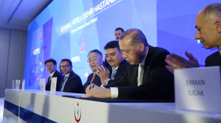 8 dev 1.5 milyar dolarlık finans desteği verdi