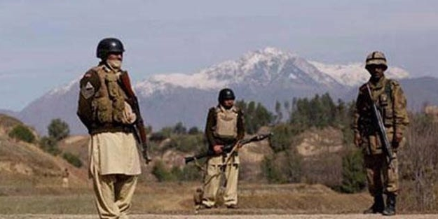 8 Hint askeri öldürüldü