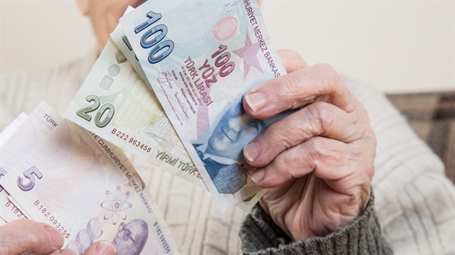 8 milyondan fazla işsizlik maaşı ödendi