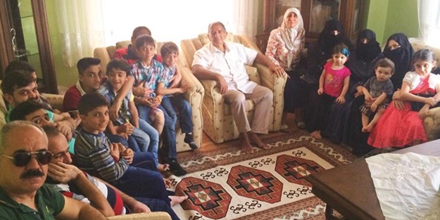 80 mülteciye evlerini açtılar