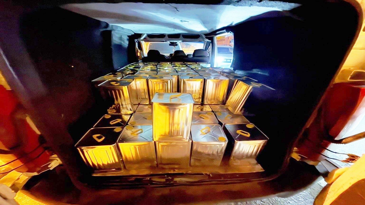 800 litre zeytinyağı ele geçirildi