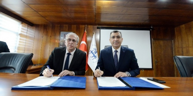 Salih İşgören Vakfından 100 üniversite öğrencisine burs