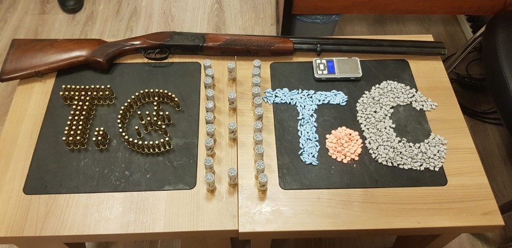 809 uyuşturucu hap ele geçirildi, 1 kişi tutuklandı 