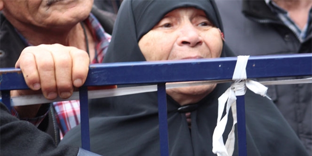 80'lik nine AK Parti mitingini coşturdu