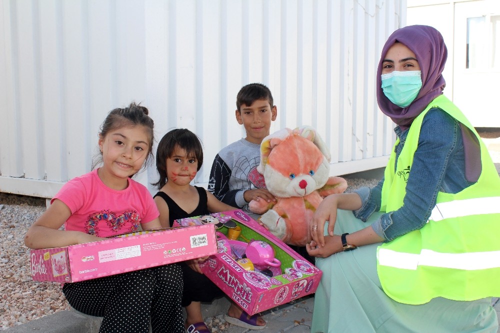 81 ilden depremzede çocuklara 30 bin oyuncak 