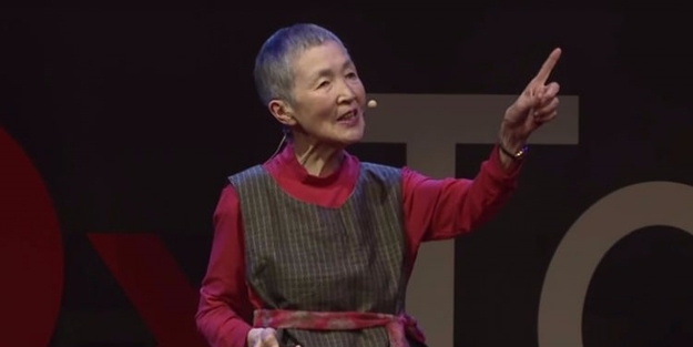 81 yaşında mobil uygulama geliştirdi