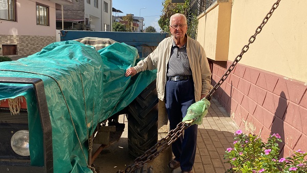 81 yaşındaki Erdoğan dededen ilginç çözüm! Bakın hırsızlara karşı nasıl önlem aldı