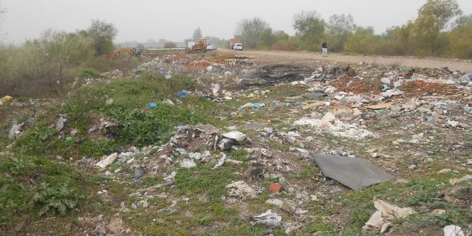 Çöplükler yeşil alan oluyor