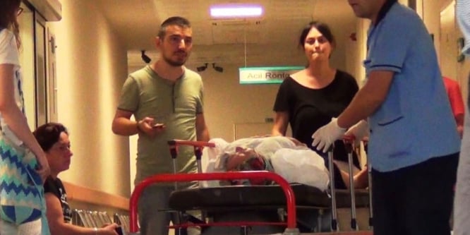 Ayvalık’ta trafik kazası: 1’i bebek 4 yaralı