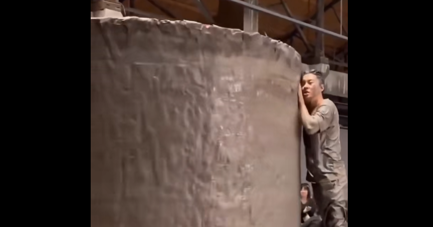 8,2 milyon dolara satıldı