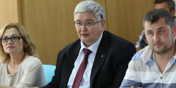 MHP Akhisar ilçe kongresi ertelendi