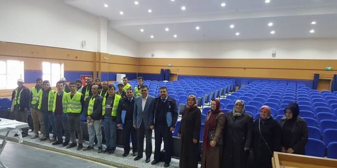 Pazaryeri Belediyesi personeline eğitim