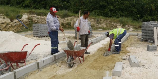 Akdeniz Belediyesi park sayısını artırıyor