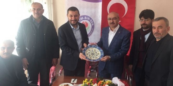 ''Sendikalarımız Güçlü Türkiye İstiyor''