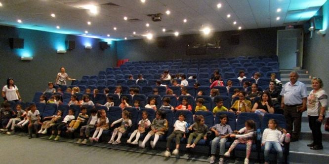 Çeşme’de çocuklar sinemayla buluşuyor