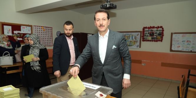 Başkan Tok oyunu kullandı