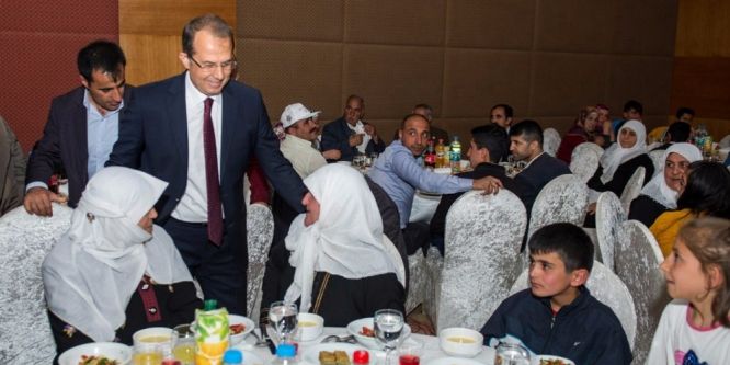 Vali Taşyapan’dan şehit aileleri ve gazilere iftar yemeği