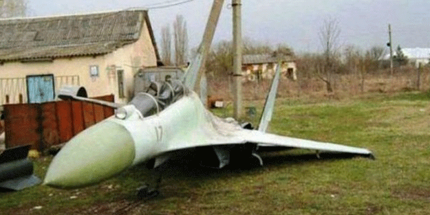 85 bin euro'ya ikinci el savaş uçağı