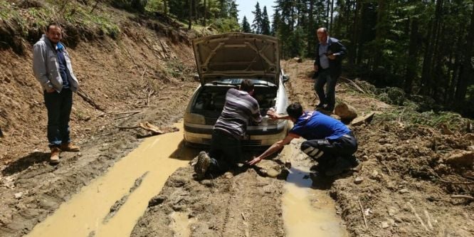 Ormanda mahsur kalan 2 kardeş AFAD ekipleri tarafından kurtarıldı