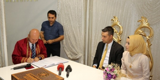 3 bin çift ’Evet’ dedi