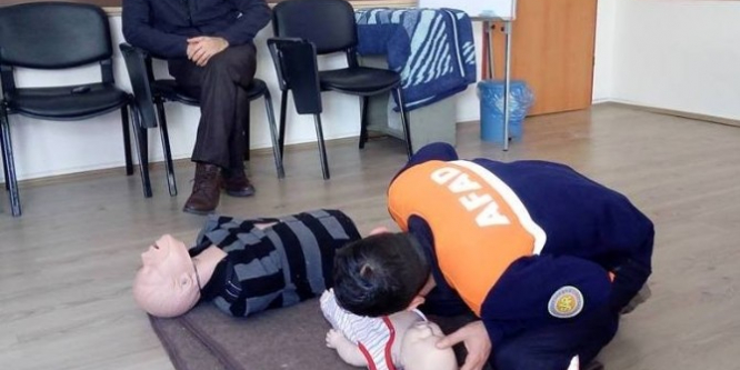 AFAD personeline uygulamalı ilk yardım eğitimi verildi