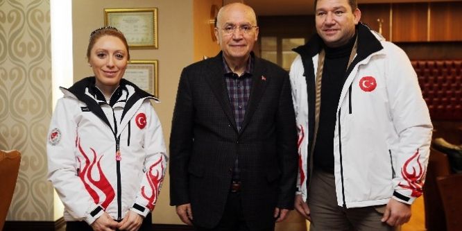 Altın Kuğu Yenimahalle’de