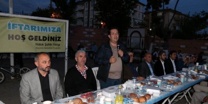 Aksaray’da mahalle iftarı