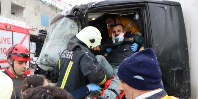 Samsun’da zincirleme trafik kazası: 4 yaralı
