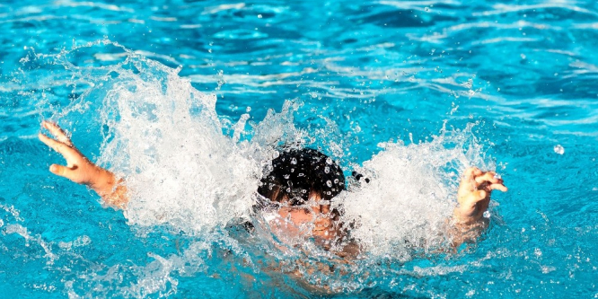 Boğulan birine nasıl yardım edilmeli?