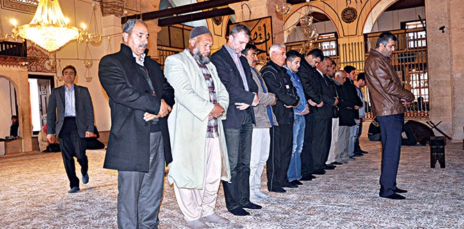 89 yıl sonra ilk namaz