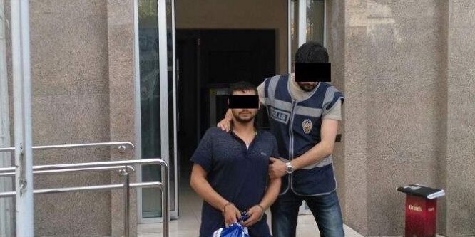 Oto hırsızı İzmir’de yakayı ele verdi