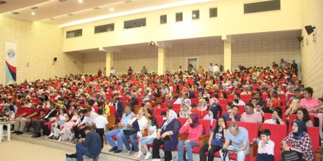 TOKİ anaokulu öğrencilerinden muhteşem gösteri