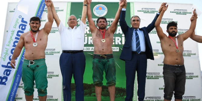 Şampiyonlar Gülnar’daki er meydanında buluştu