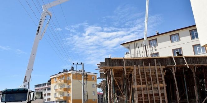 Elektrik akımına kapılan işçi hayatını kaybetti