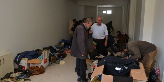 Kızılay’dan ihtiyaç sahiplerine yardım