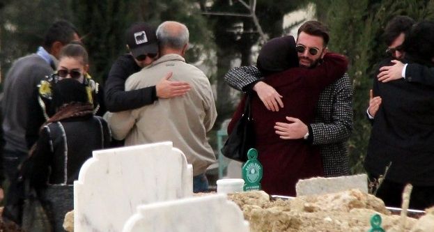 Doğulu kardeşler babalarını kaybetti