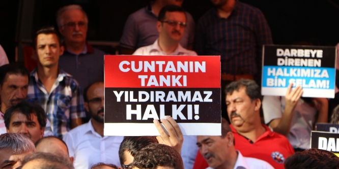 “15 Temmuz bir milletin yeniden doğduğu gündür”